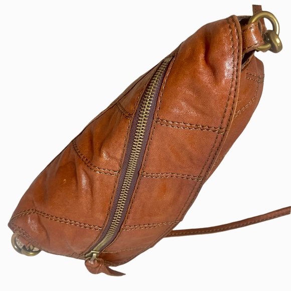 🍀 OMG 🍀 Lucky Brand Italian Leather Crossbody - Picture 7 of 12